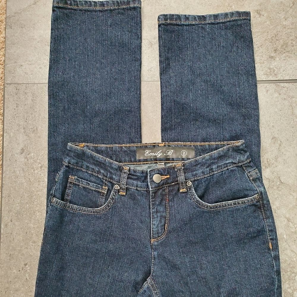 EMILY B Straight Leg Jeans Size 2